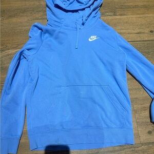 Nike Women’s Light Blue Pullover